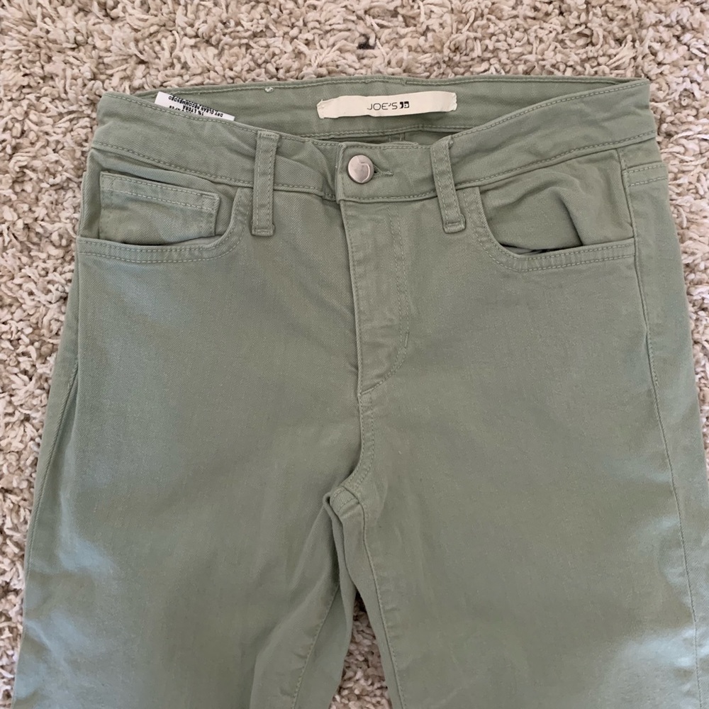Joes might green skinny jean
